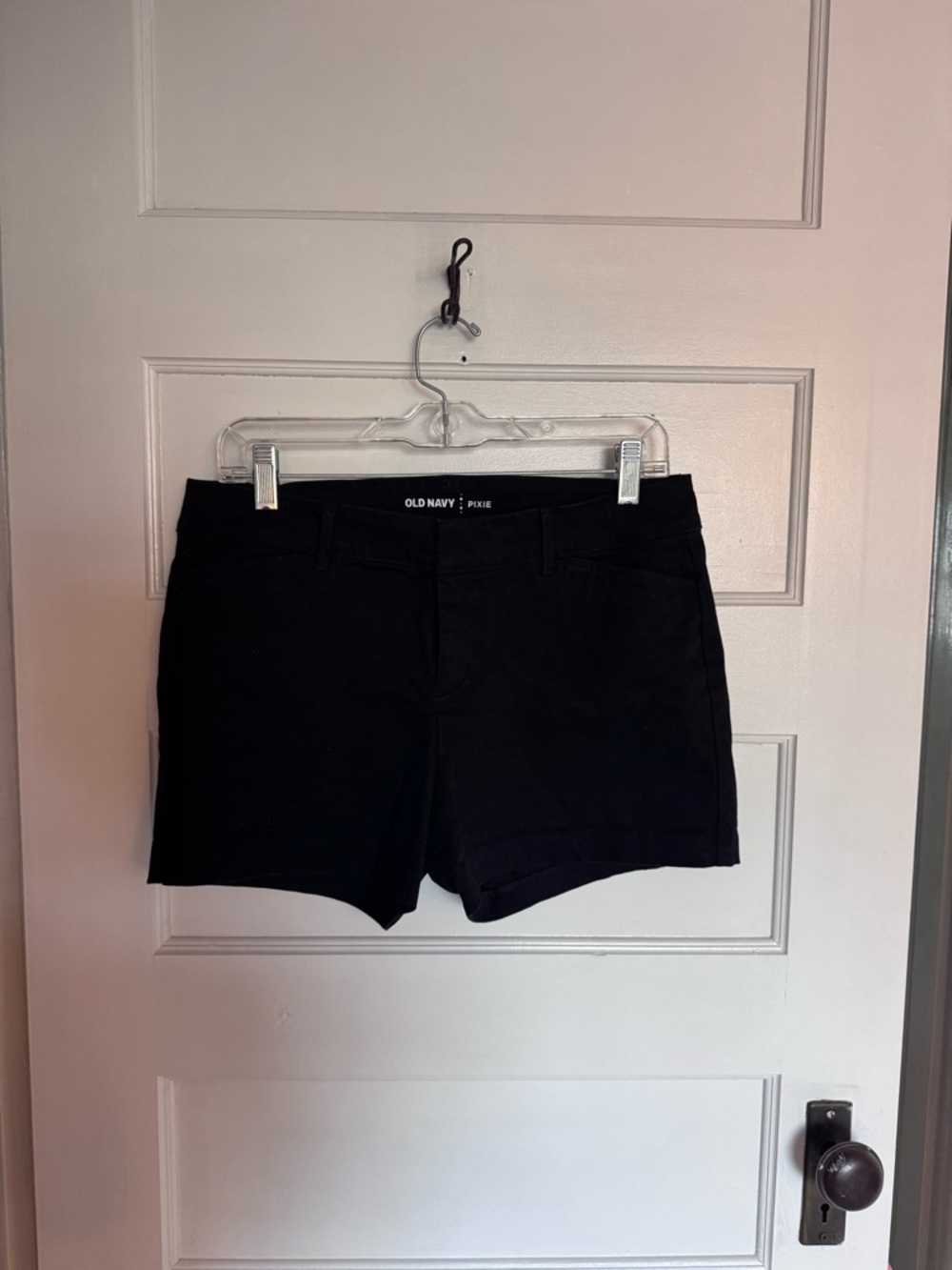 Old Navy Black Pixie Cotton Shorts Size 6